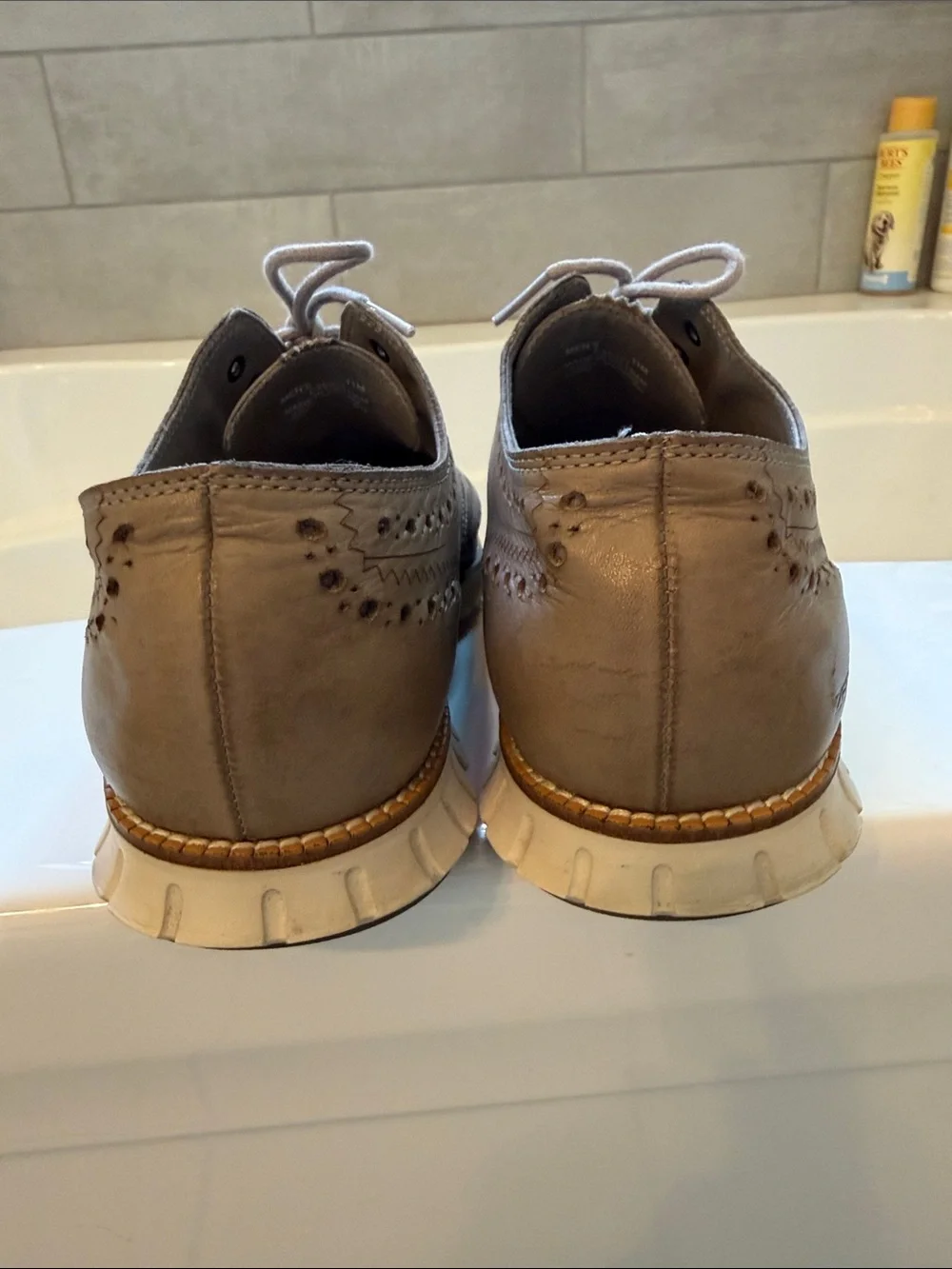 Men's Cole Haan Wingtip Oxford Leather Lace-Up - Taupe